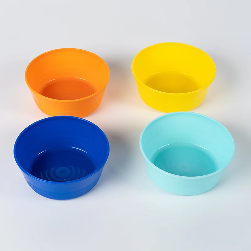 Hur rengör man hushållsartiklar av plast?