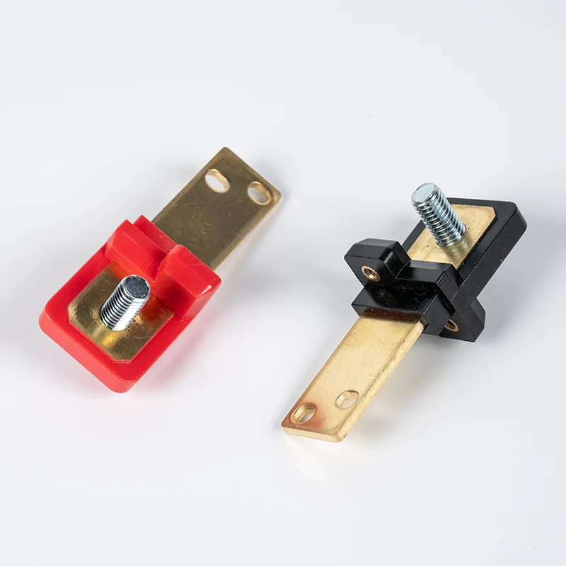 Isolerade plastterminaler